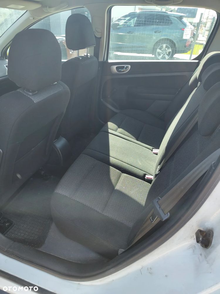 Peugeot 307 1.6 HDI Oxygo - 6