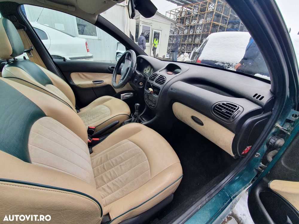 Dezmembrari  Peugeot 206  1998  > 0000 1.4 Benzina - 9