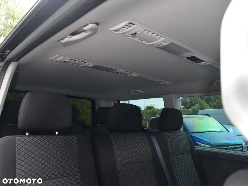 Volkswagen Caravelle 2.0 TDI L1 Trendline Mixt - 12