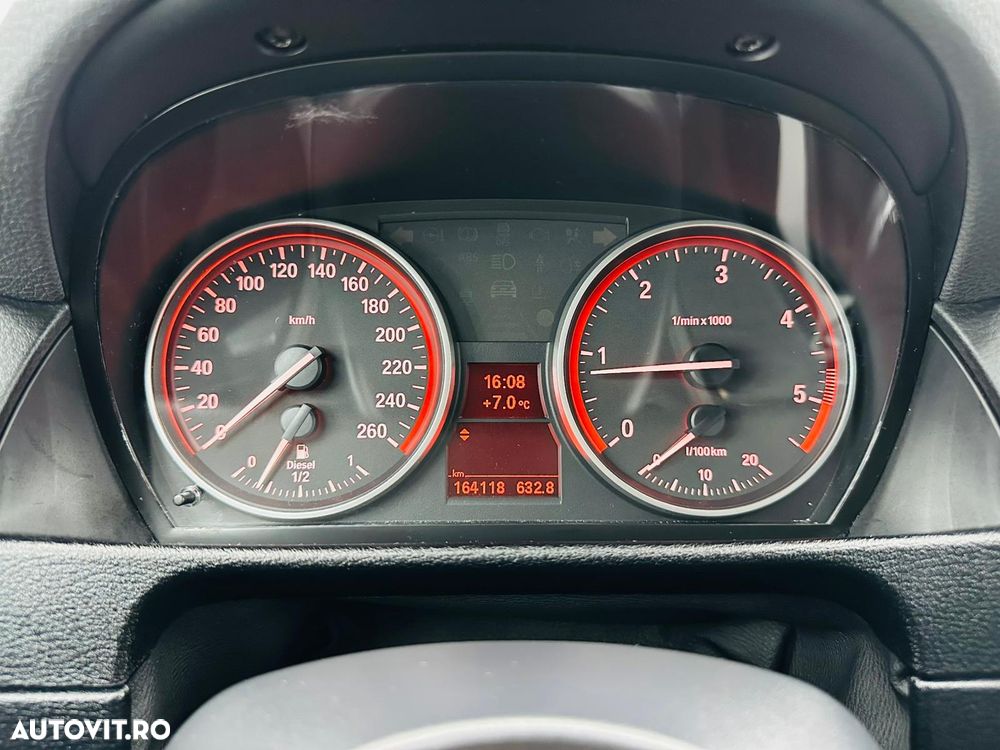 BMW X1 xDrive18d Sport Line - 20