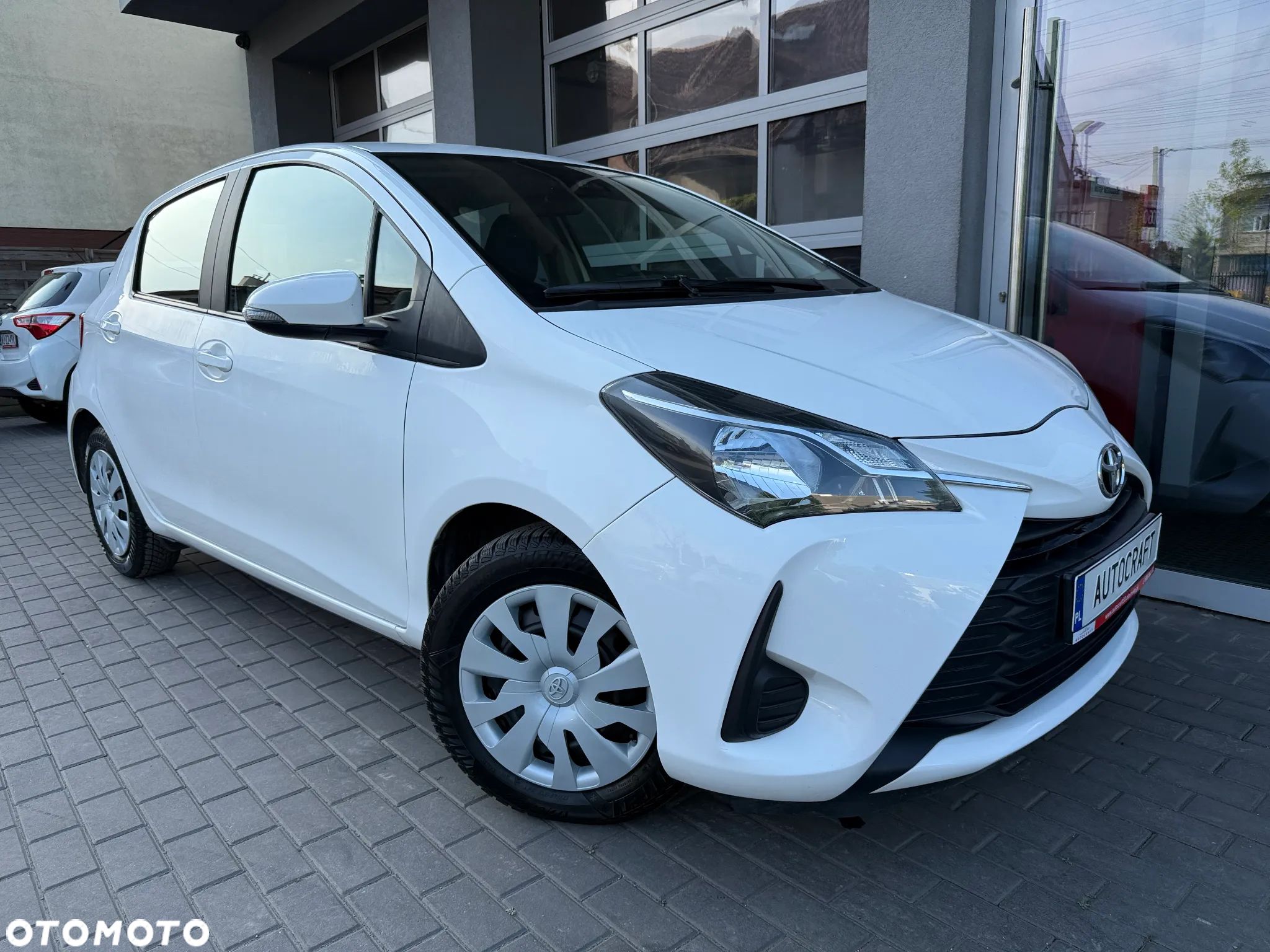 Toyota Yaris 1.5 Active - 1