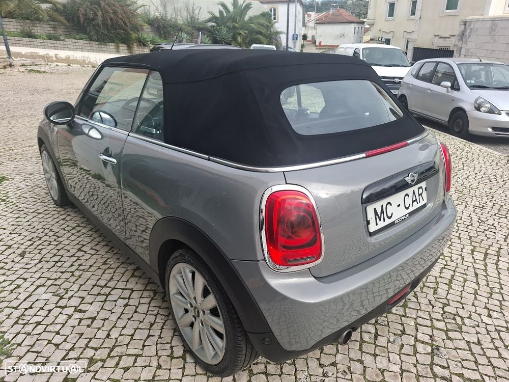 MINI Cabrio Cooper Essential - 54