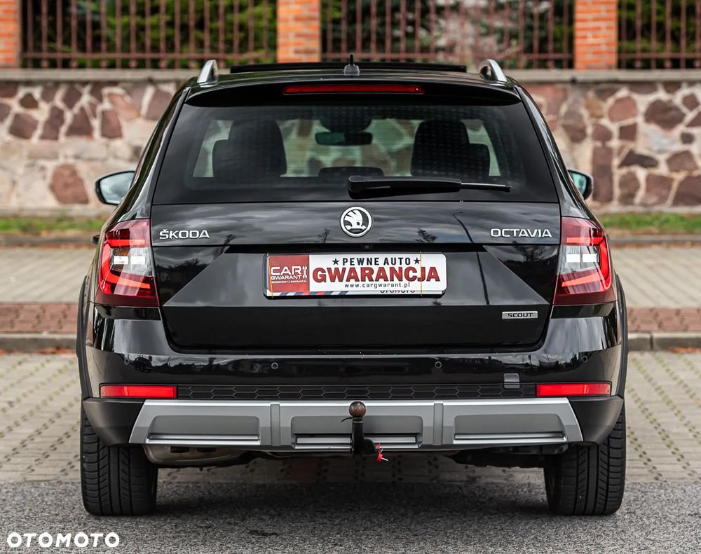 Skoda Octavia Scout 2.0 TDI 4x4 DSG - 15