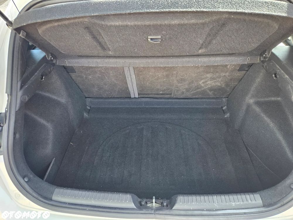 Hyundai i30 1.4 Comfort - 14