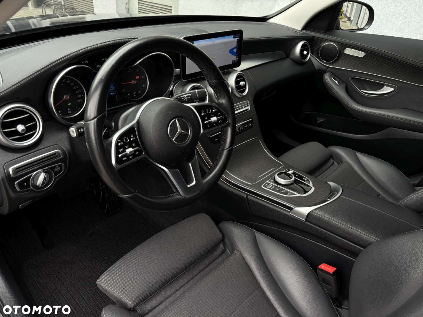 Mercedes-Benz Klasa C 220 d T 9G-TRONIC Avantgarde - 17