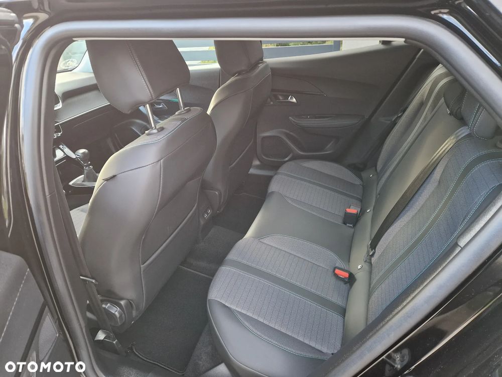 Peugeot 2008 BlueHDi 110 Allure Pack - 14