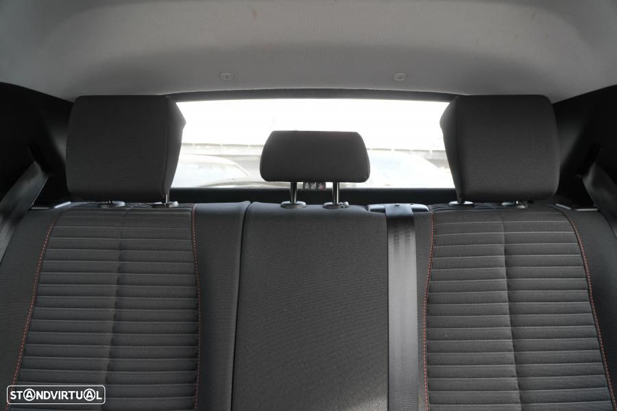 Peugeot 208 1.2 PureTech Active - 9