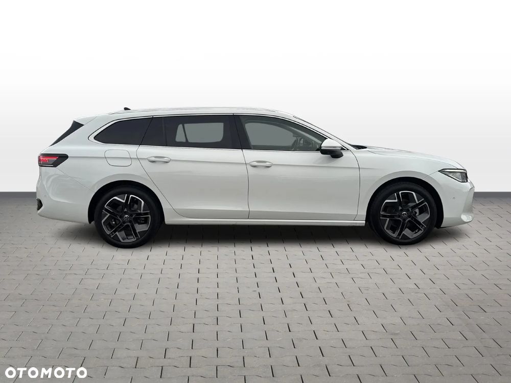 Volkswagen Passat 1.5 TSI EVO Elegance DSG - 6