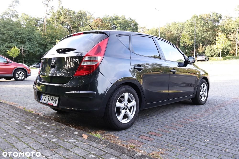 Hyundai i30 1.4 Base - 6