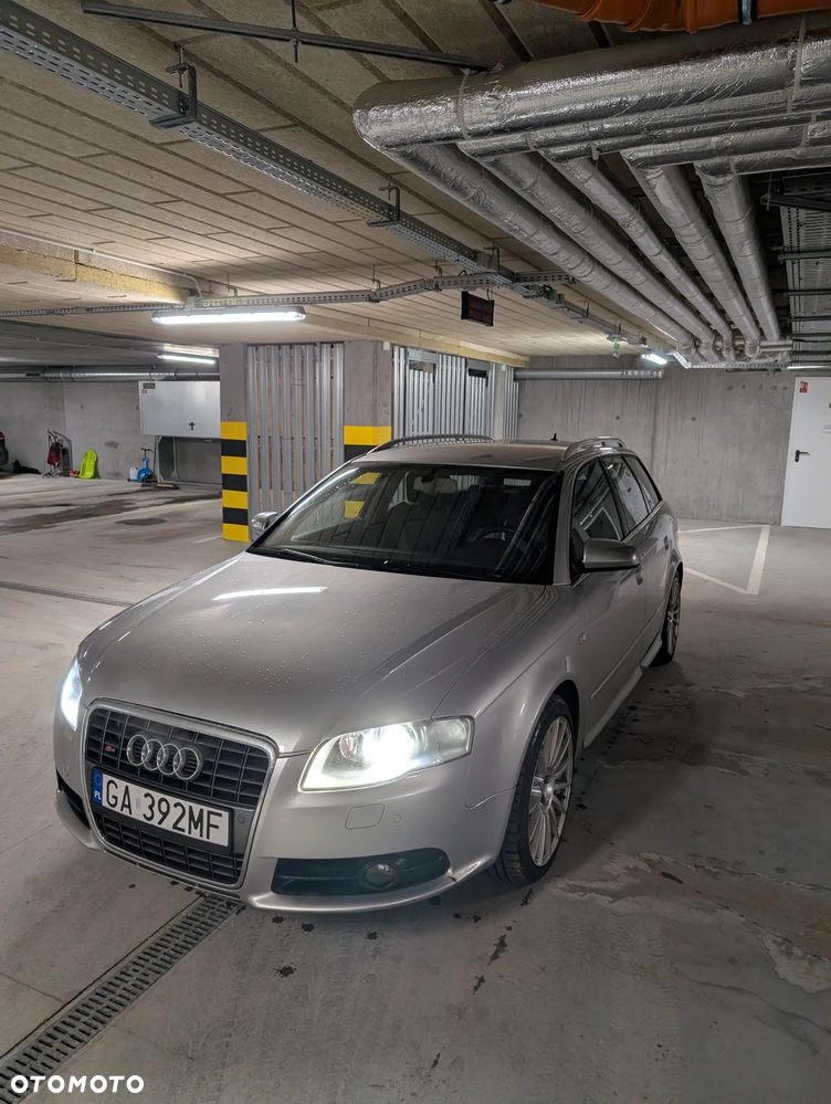 Audi S4 Avant tiptronic - 1