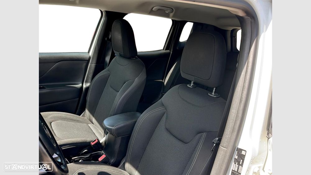 Jeep Renegade 1.6 MJD Limited DCT - 13