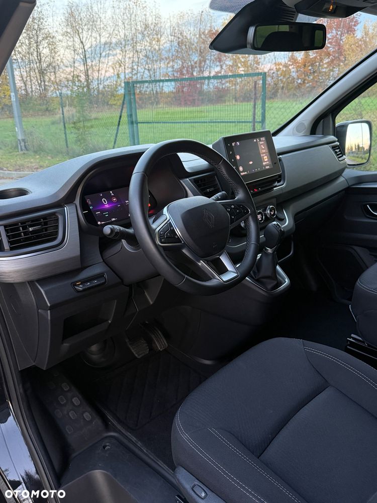 Renault Trafic - 22