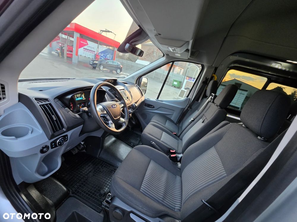 Ford Transit - 8