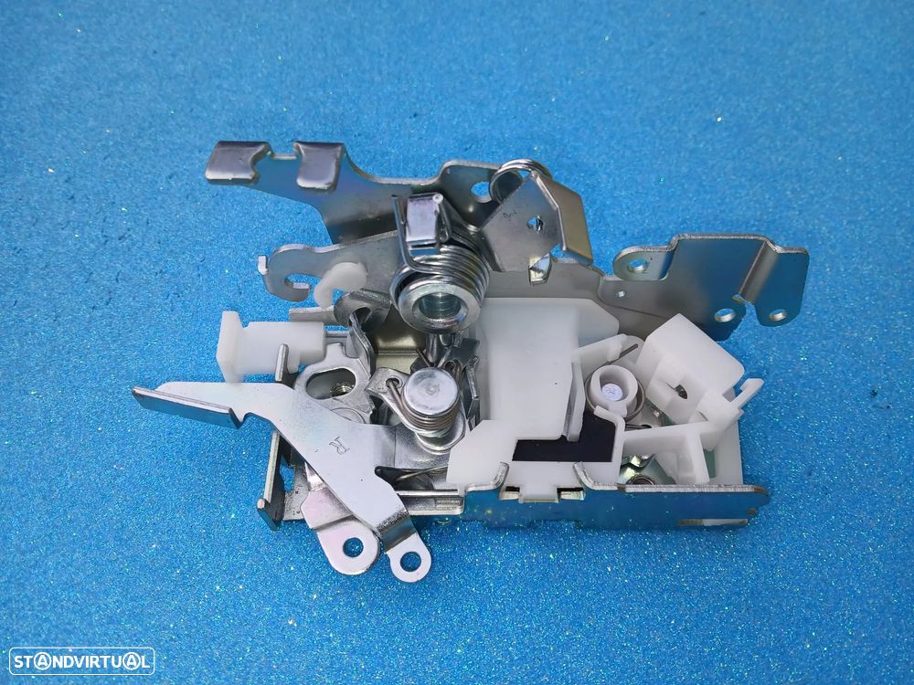 Fecho fechadura porta trás Mercedes Sprinter e Vw LT Nova - 2