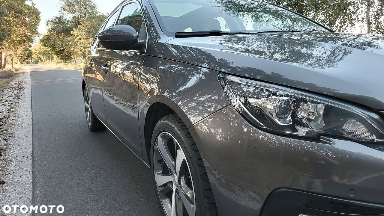 Peugeot 308 1.5 BlueHDi Allure S&S - 8