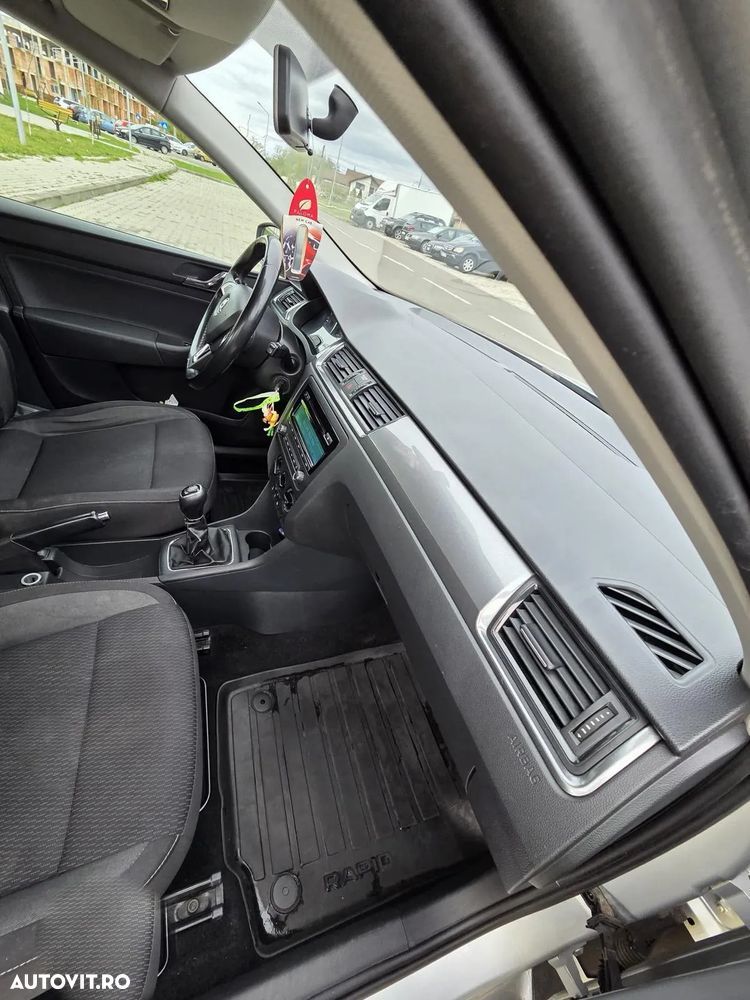Skoda RAPID - 17