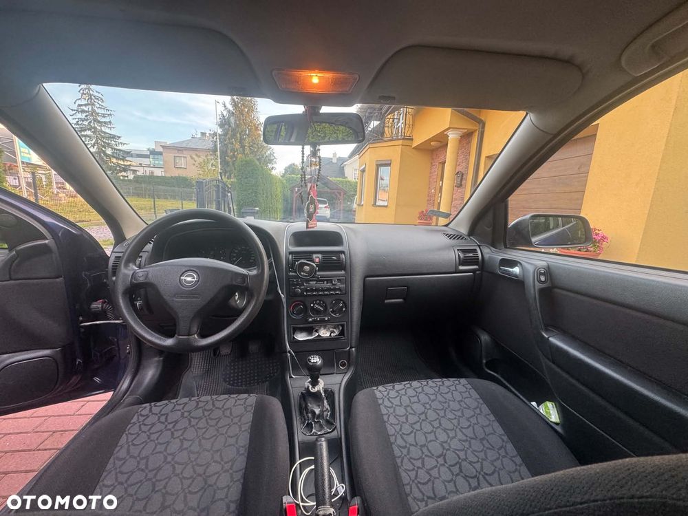 Opel Astra 1.6 16V Mid - 3