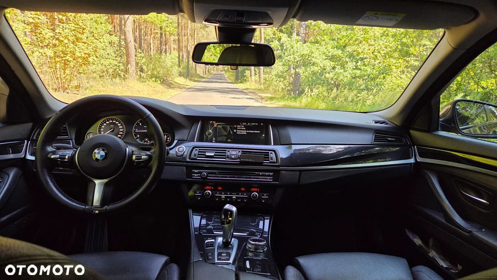 BMW Seria 5 525d - 4