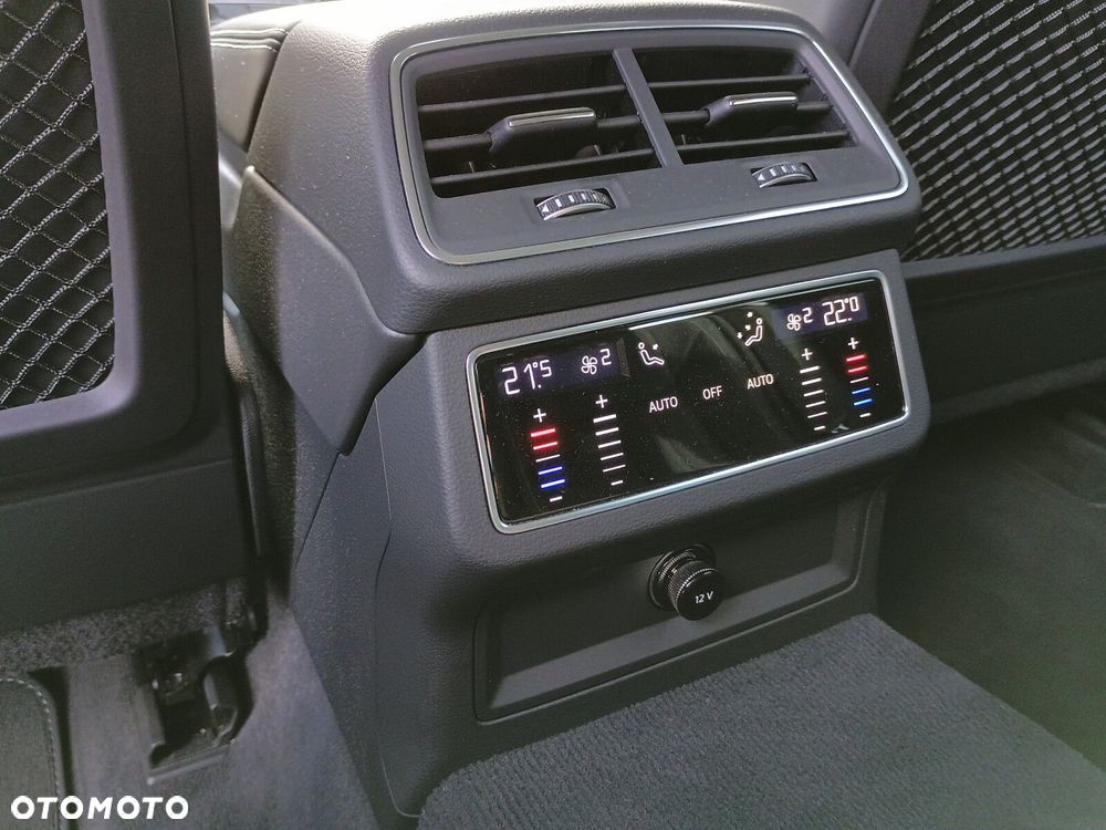 Audi A6 Avant - 14