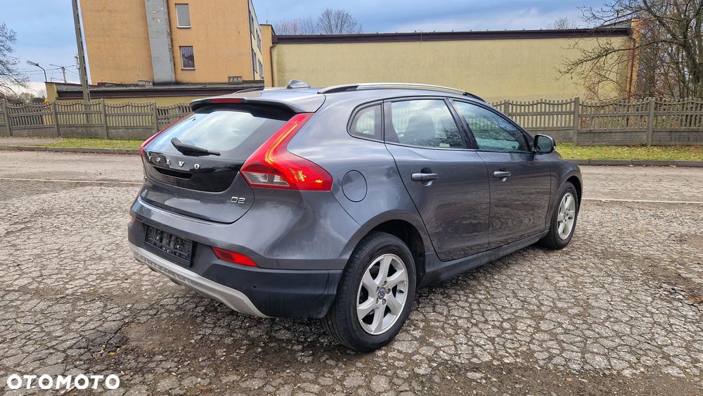 Volvo V40 Cross Country D2 Summum - 4