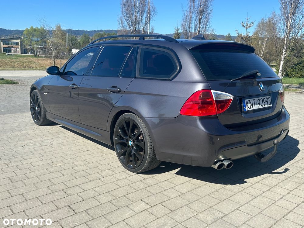 BMW Seria 3 325xi - 33