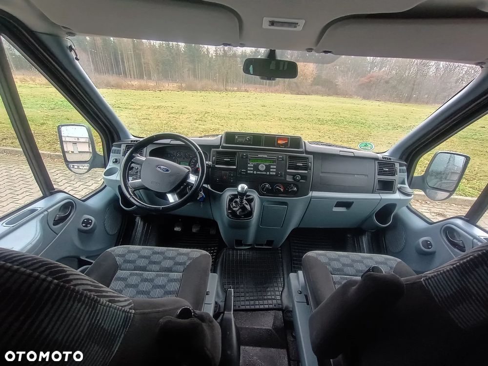 Ford Transit - 8