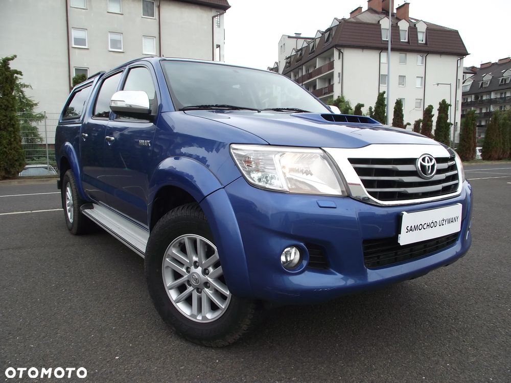 Toyota Hilux 3.0 D-4D Invincible - 4