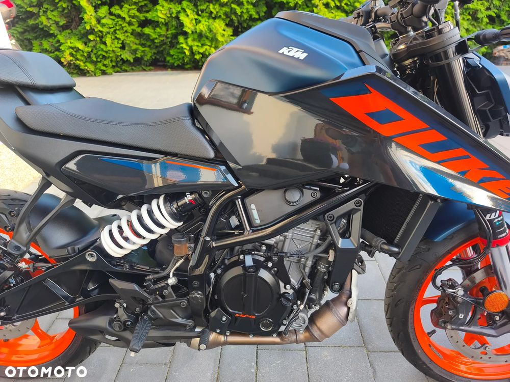 KTM Duke - 13