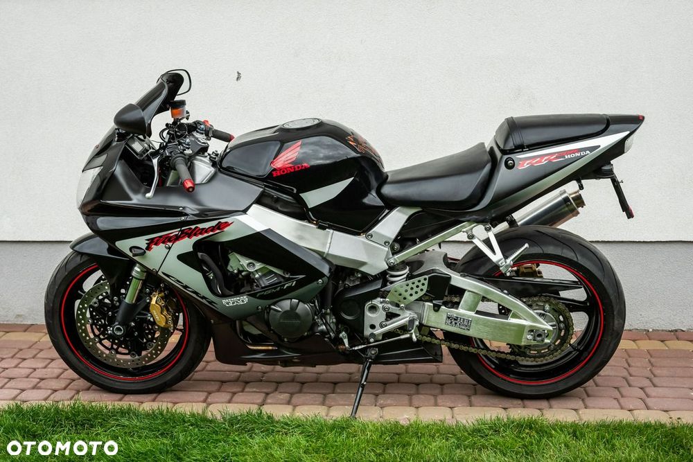Honda CBR - 6