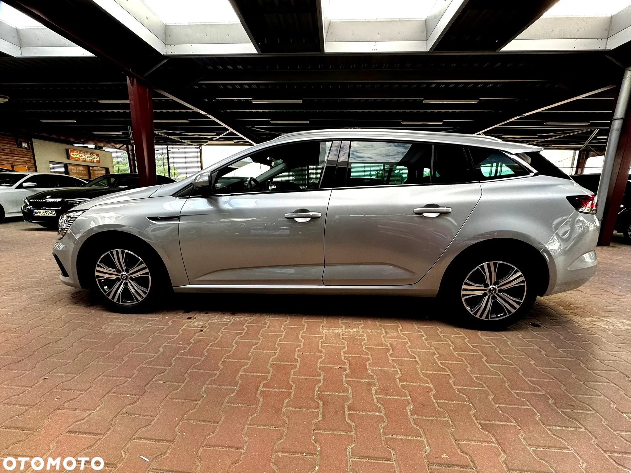 Renault Megane 1.3 TCe FAP Intens EDC - 4