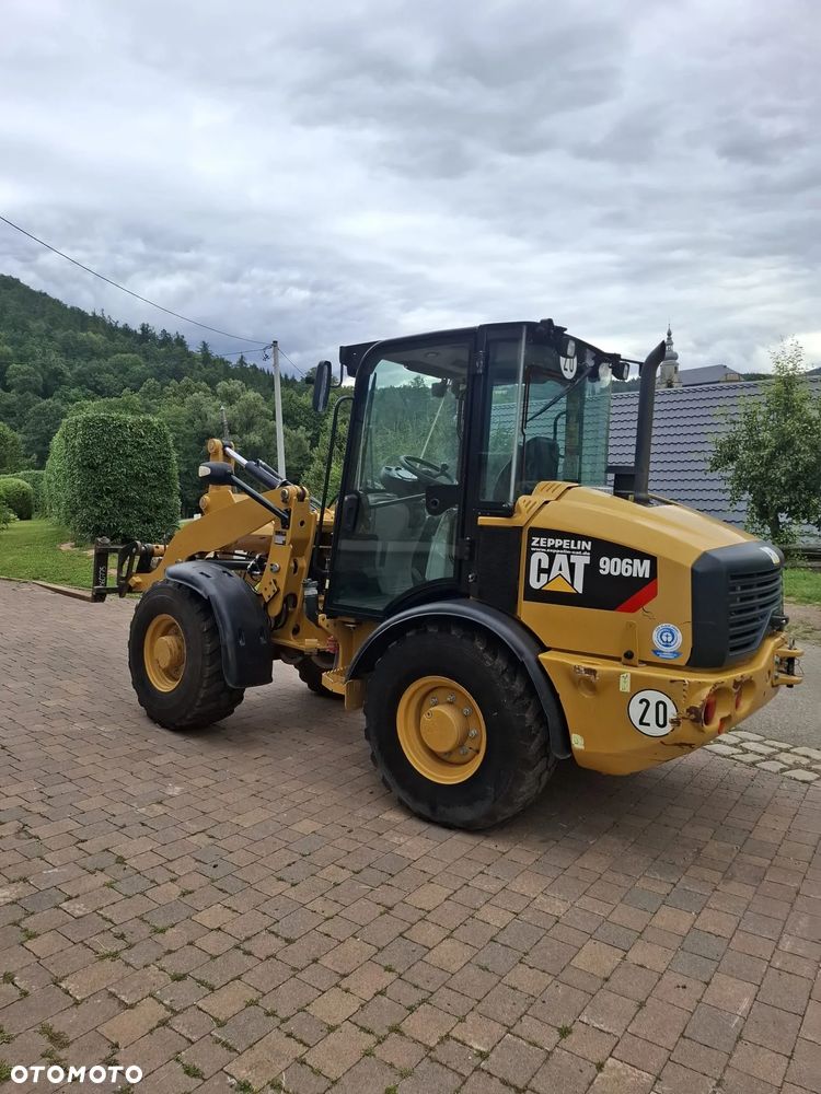 Caterpillar 906M - 2