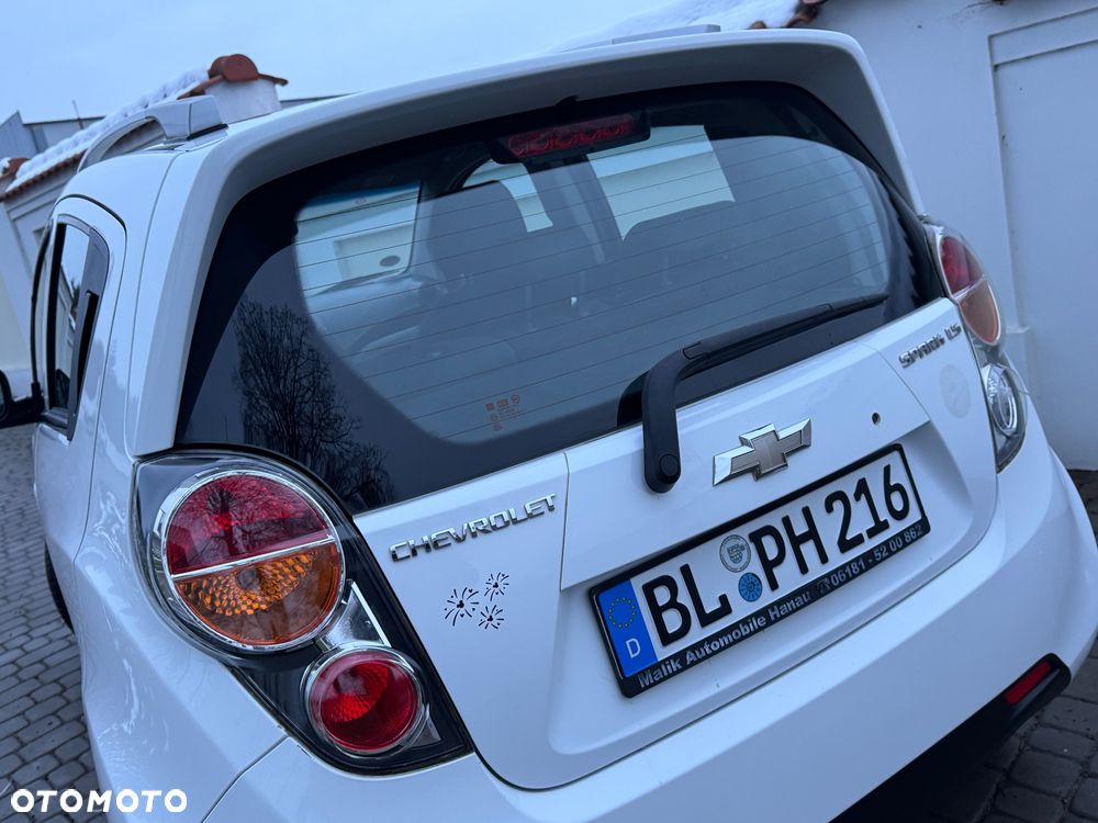 Chevrolet Spark - 37