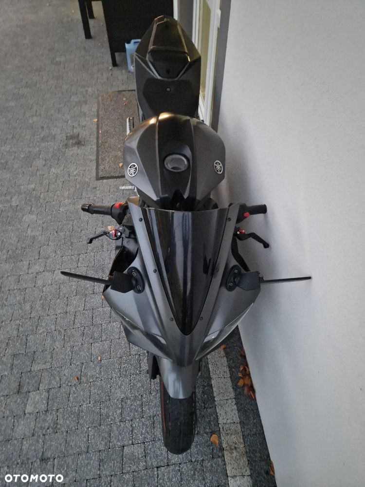 Yamaha R125 - 2