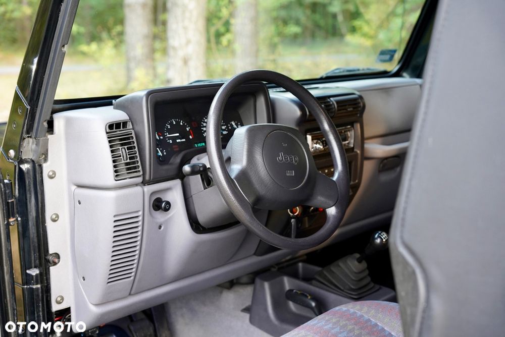 Jeep Wrangler 2.5 Sport - 10