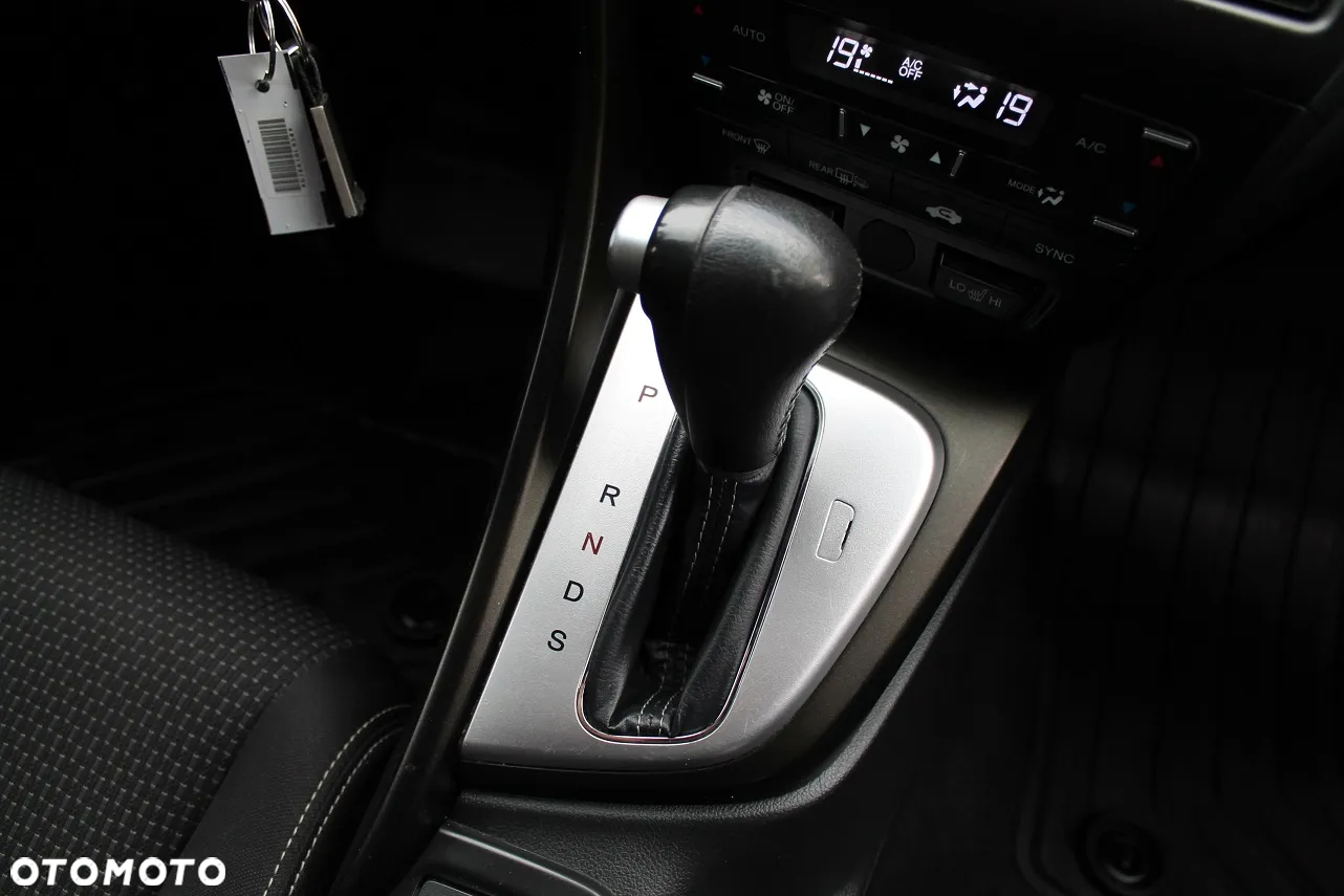 Honda Civic 1.8 Elegance - 27