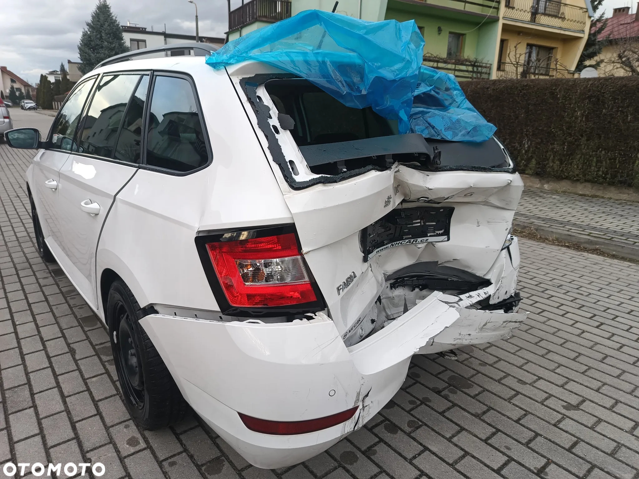 Skoda Fabia 1.0 TSI Ambition Plus - 25