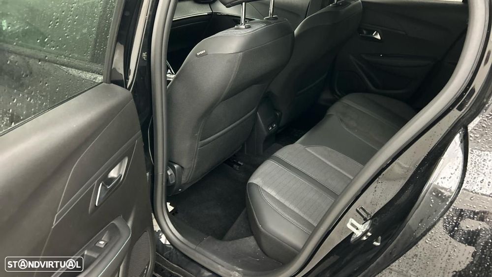 Peugeot 208 1.2 PureTech Allure Pack EAT8 - 3