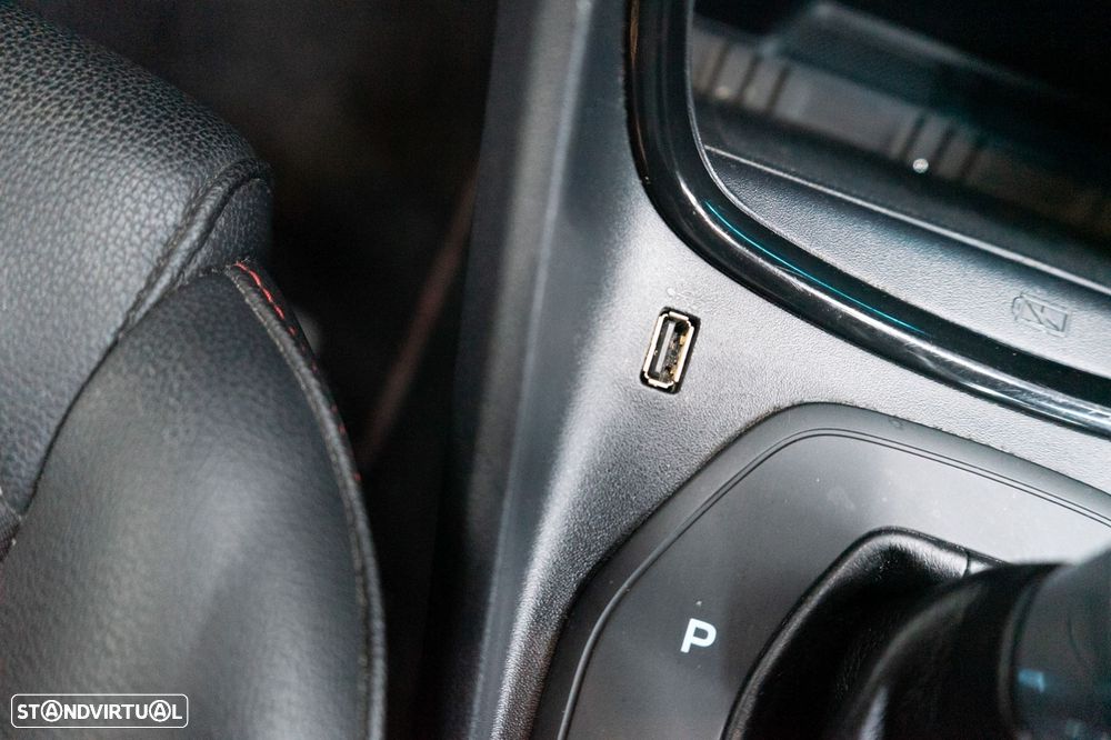 Ford Puma 1.0 EcoBoost Hybrid Aut. ST-LINE - 57