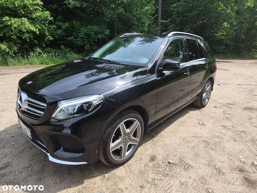Mercedes-Benz GLE - 1