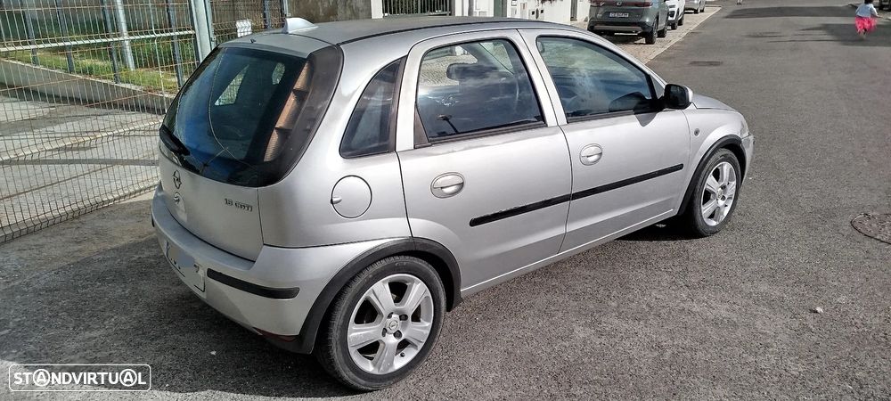 Opel Corsa 1.3 CDTi Silver - 3