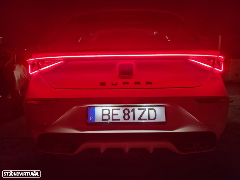 Cupra Leon 1.4 e-Hybrid DSG - 20