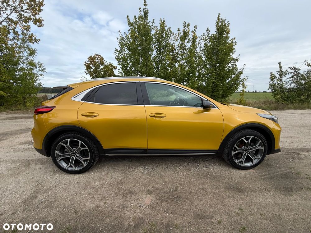 Kia XCeed 1.6 CRDi SCR L Business Line DCT - 4