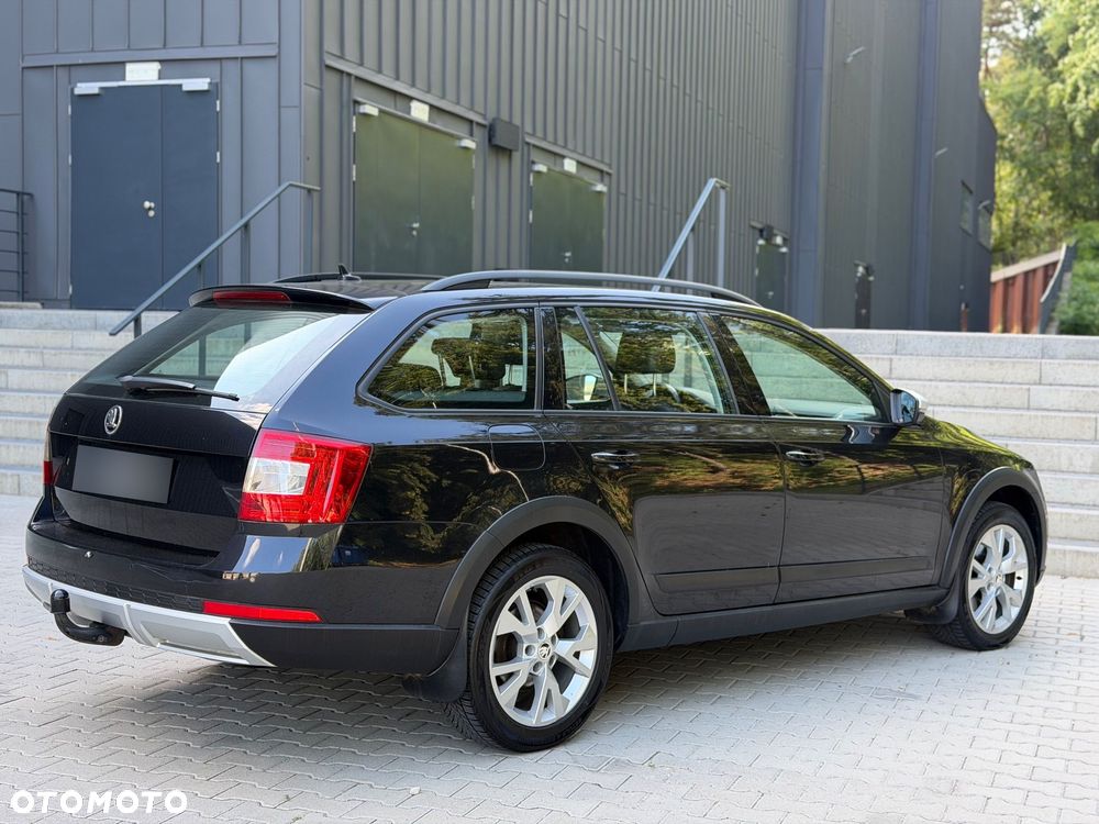 Skoda Octavia 2.0 TDI 4x4 DSG Scout - 12