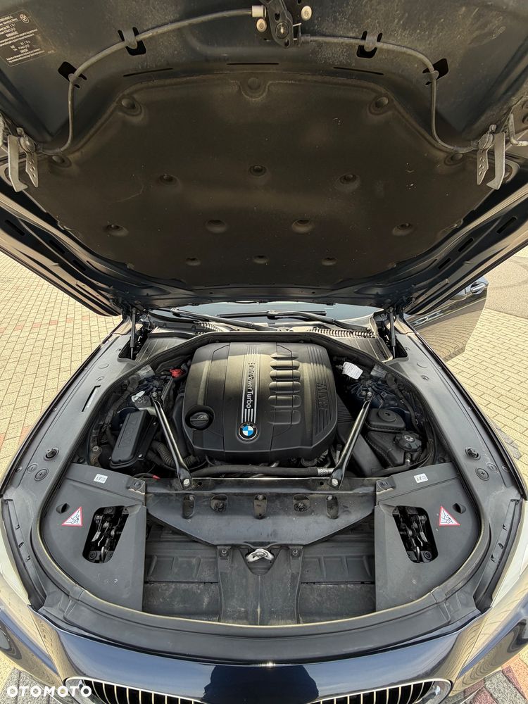 BMW Seria 7 740d xDrive - 24