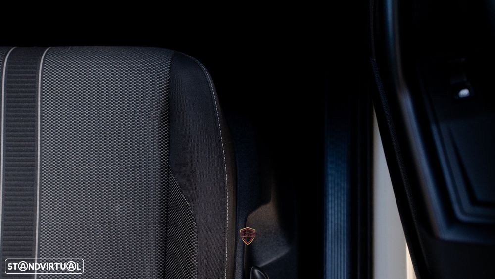 VW T-Roc 1.0 TSI Life - 34