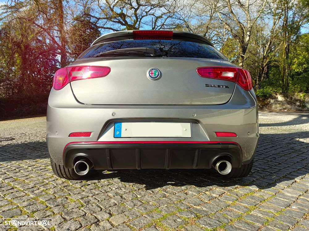 Alfa Romeo Giulietta 1750 TBi Veloce TCT - 23