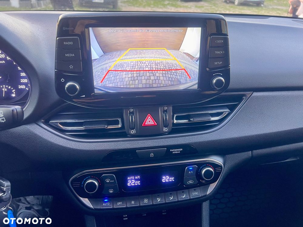 Hyundai i30 1.6 D Comfort - 6