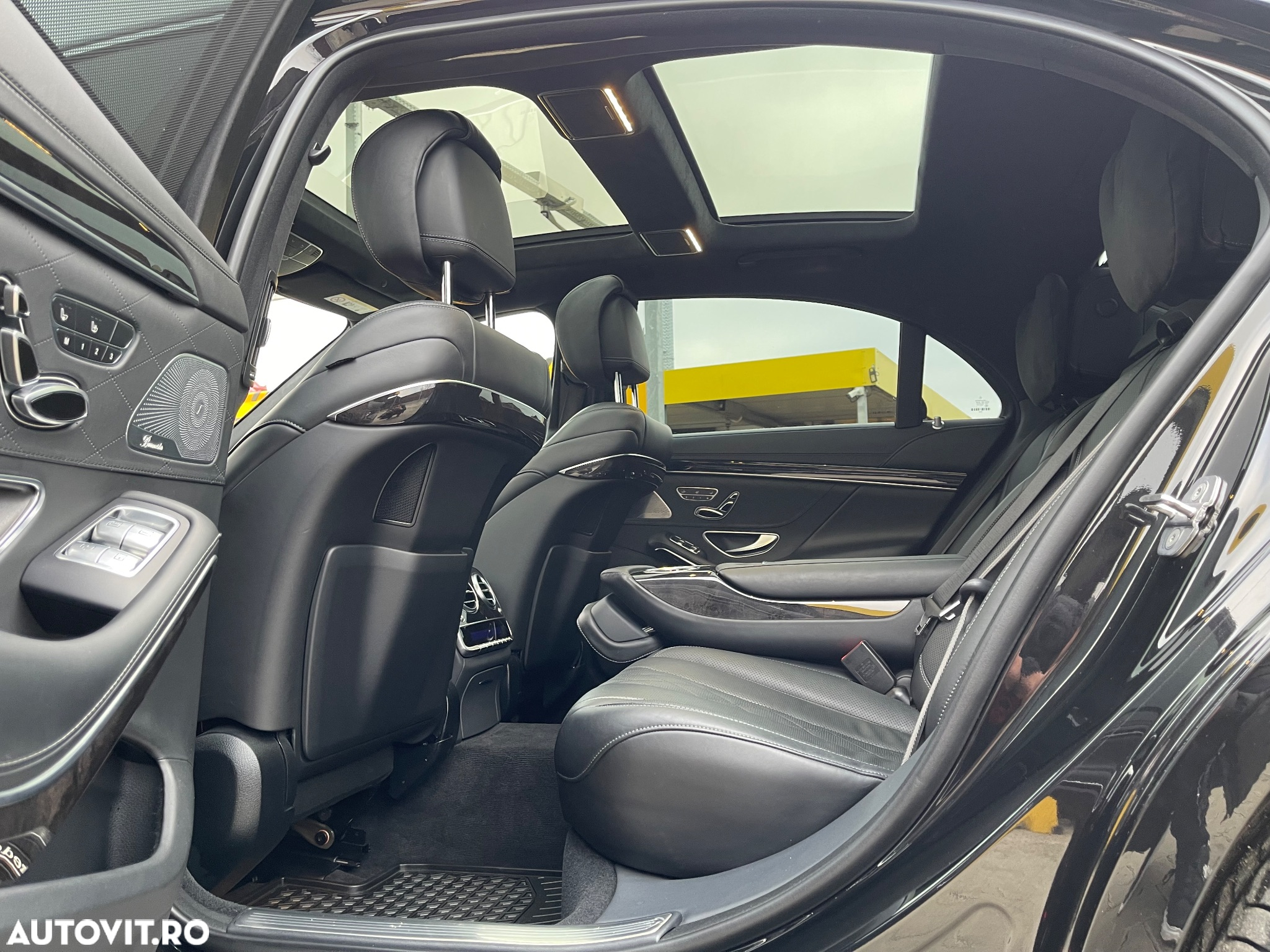 Mercedes-Benz S 400 d 4MATIC Long Aut - 11