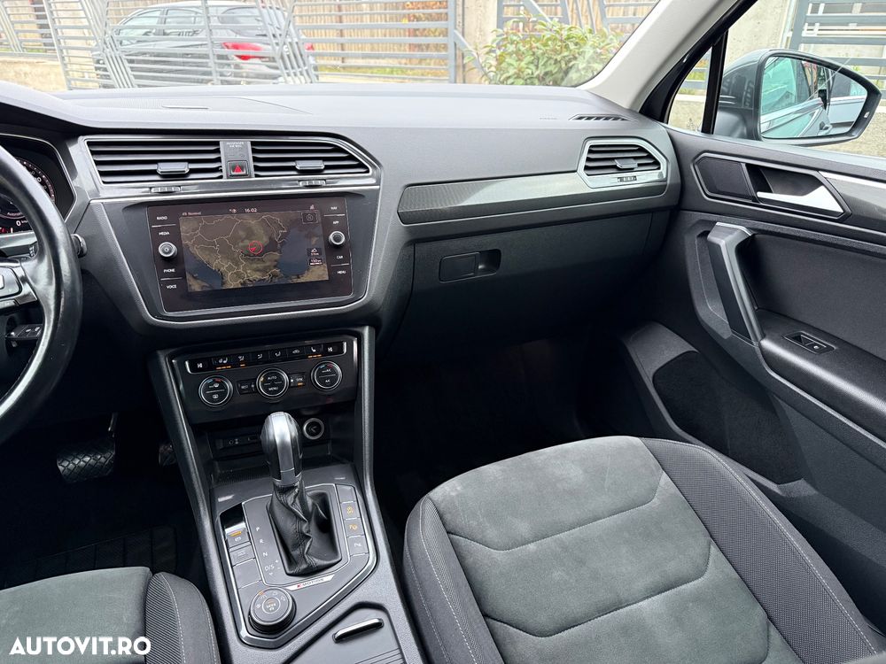 Volkswagen Tiguan 2.0 TDI SCR 4MOTION (BlueMotion Techn.) DSG Highline - 24