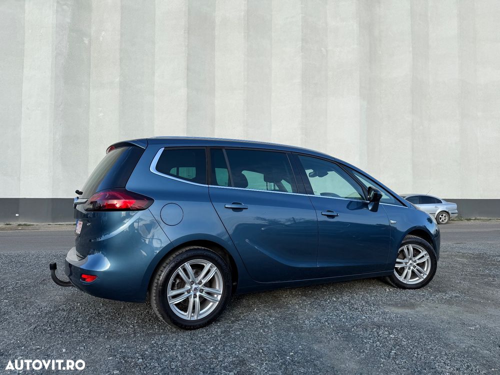 Opel Zafira 2.0 CDTI ECOTEC Cosmo - 2